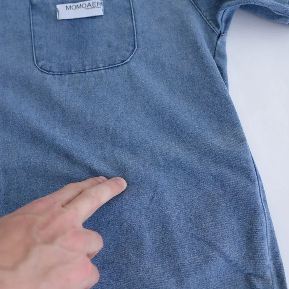 VTG C2 Studios Blue Denim Looney Tunes Back Hit Button  Up Short Sleeve Shirt M - Picture 11 of 11